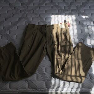 Wrangler Men's Chino Pants